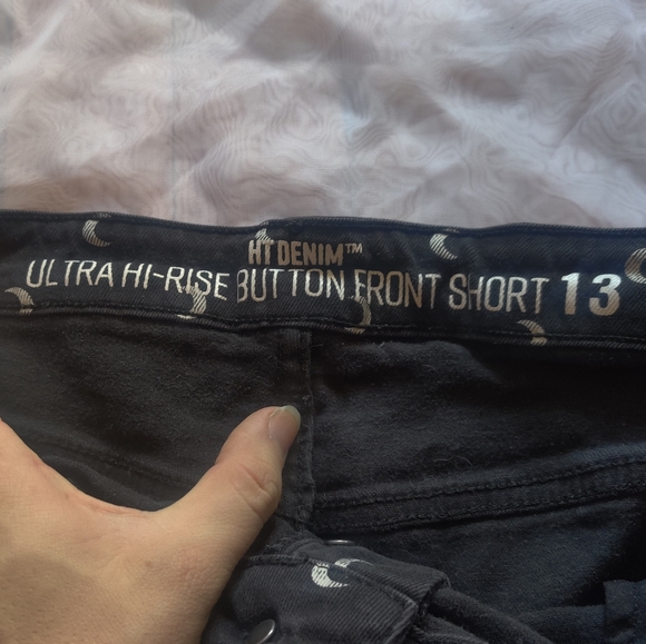 Hot Topic Moon Denim Shorts Button Fly - Picture 4 of 5